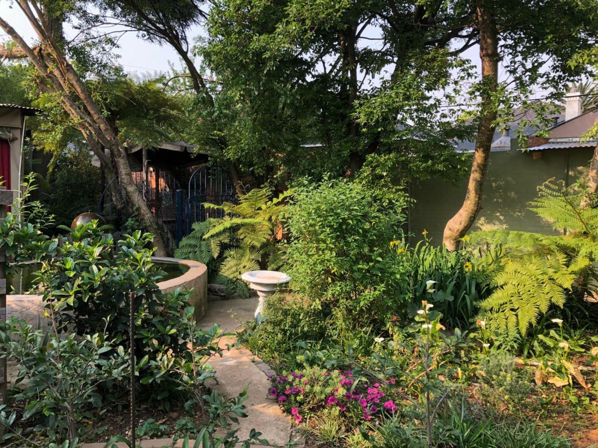 Rabbit Hole Hotel Johannesburg Exterior photo
